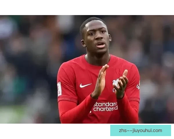 英格兰最后时刻惊险绝杀震撼全场球迷热血沸腾 英格兰最后时刻惊险绝杀震撼全场球迷热血沸腾